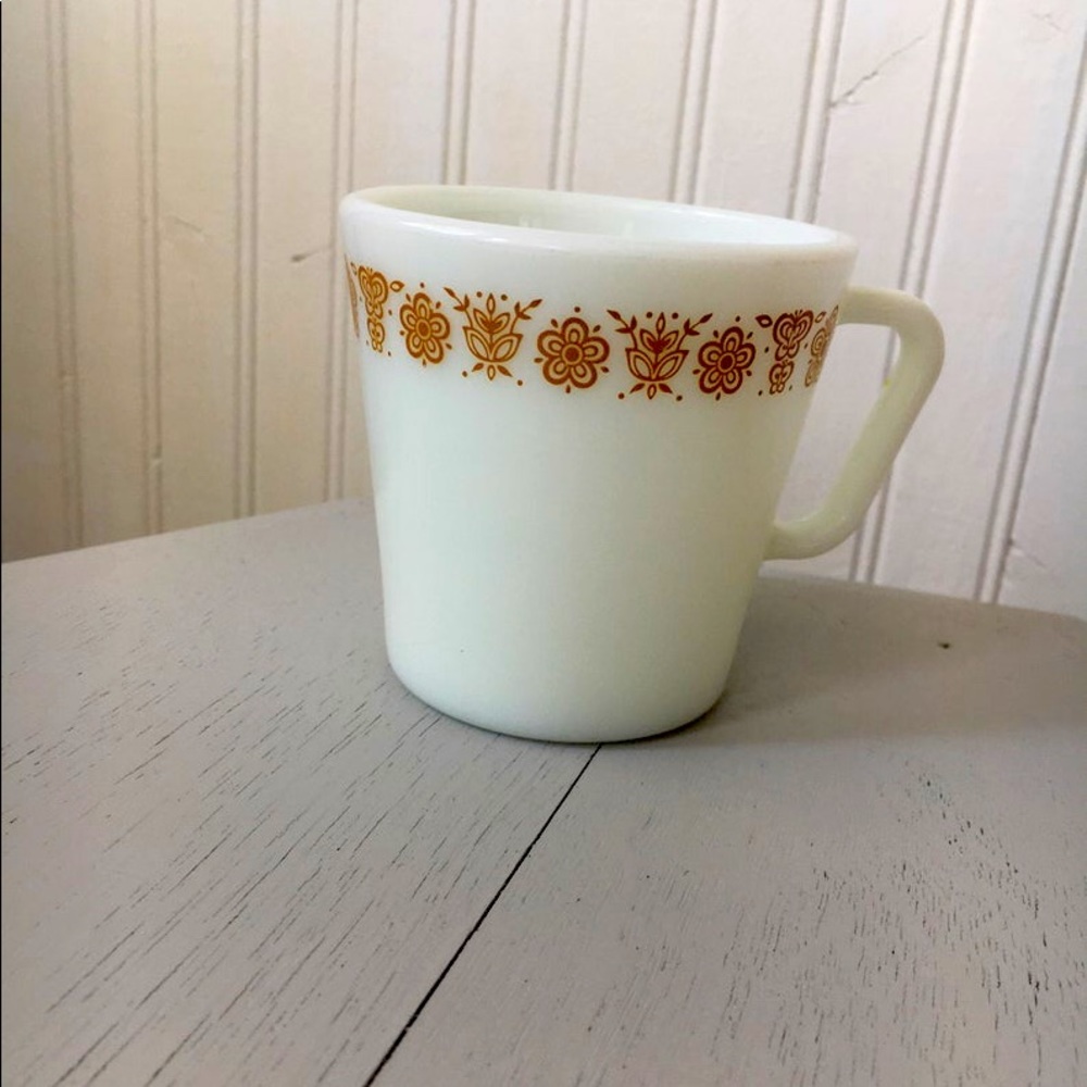 Pyrex mug